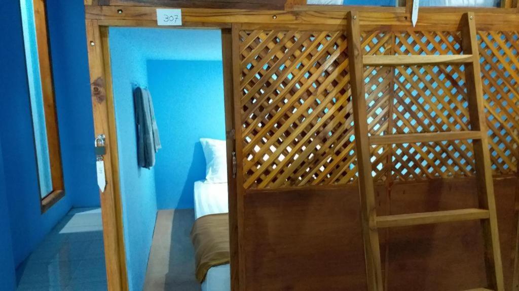 Siola Hotel 纳闽巴霍 外观 照片